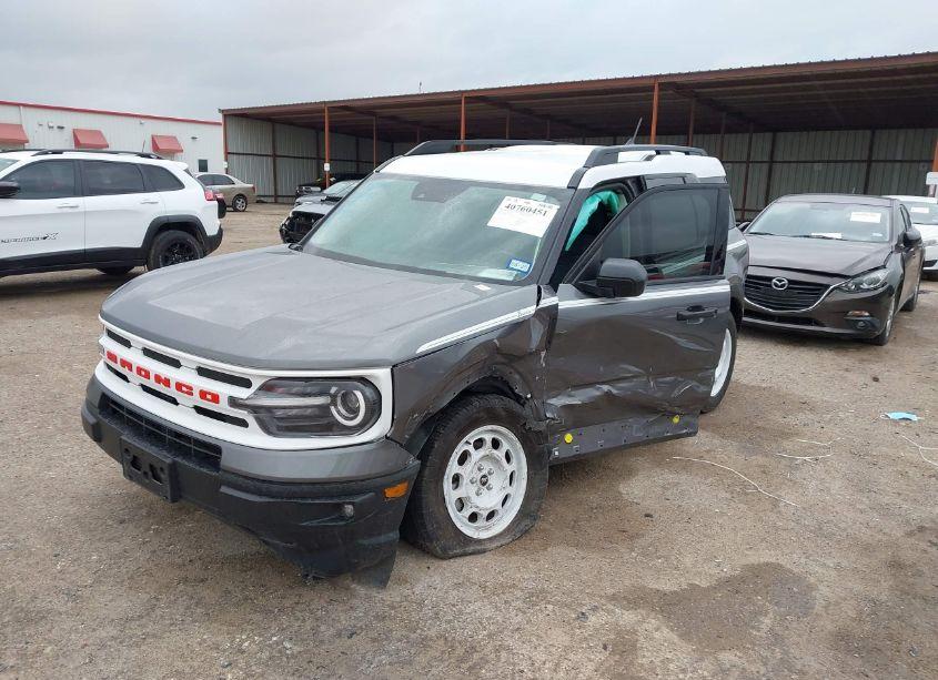 Photo 2 of 2023 Ford Bronco SPORT HERITAGE (VIN 3FMCR9G63PRD38158)