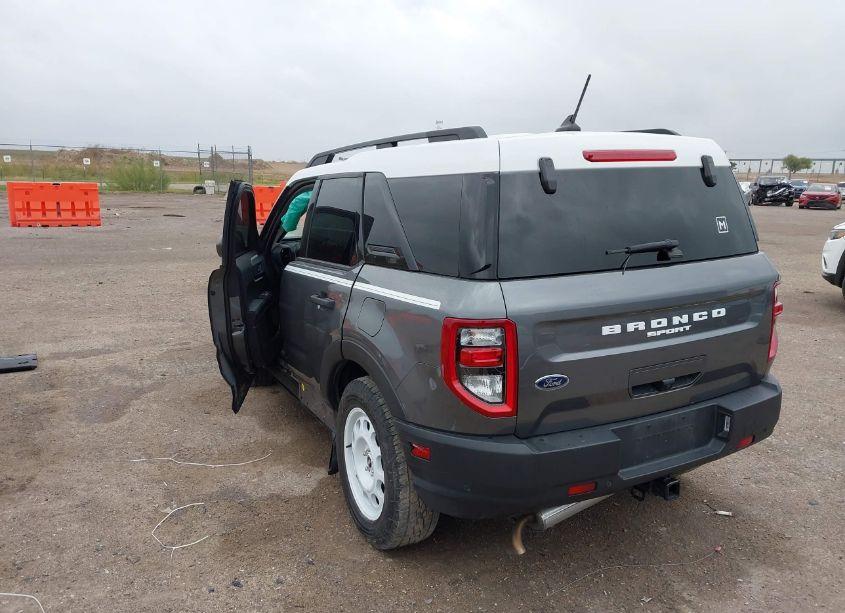 Photo 3 of 2023 Ford Bronco SPORT HERITAGE (VIN 3FMCR9G63PRD38158)