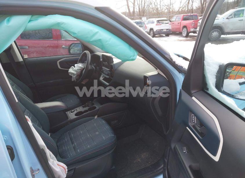 Photo 5 of 2023 Ford Bronco SPORT HERITAGE (VIN 3FMCR9G63PRE08516)