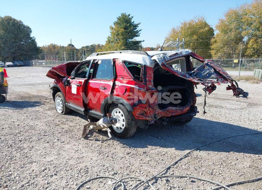 Photo 3 of 2024 Ford Bronco SPORT HERITAGE (VIN 3FMCR9G6XRRE09441)
