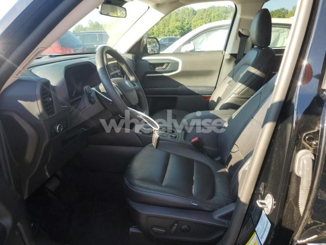 Photo 2 of 2024 FORD BRONCO SPORT HERITAGE (VIN 3FMCR9G6XRRE51687)