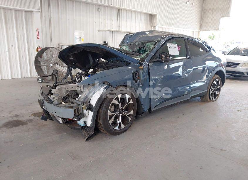 Photo 2 of 2024 Ford Mustang MACH-E SELECT (VIN 3FMTK1R47RMA27687)