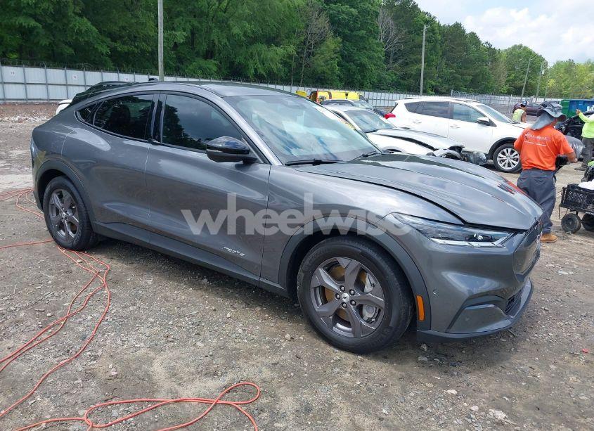 2023 Ford Mustang MACH-E SELECT (VIN 3FMTK1R48PMA76491) main photo