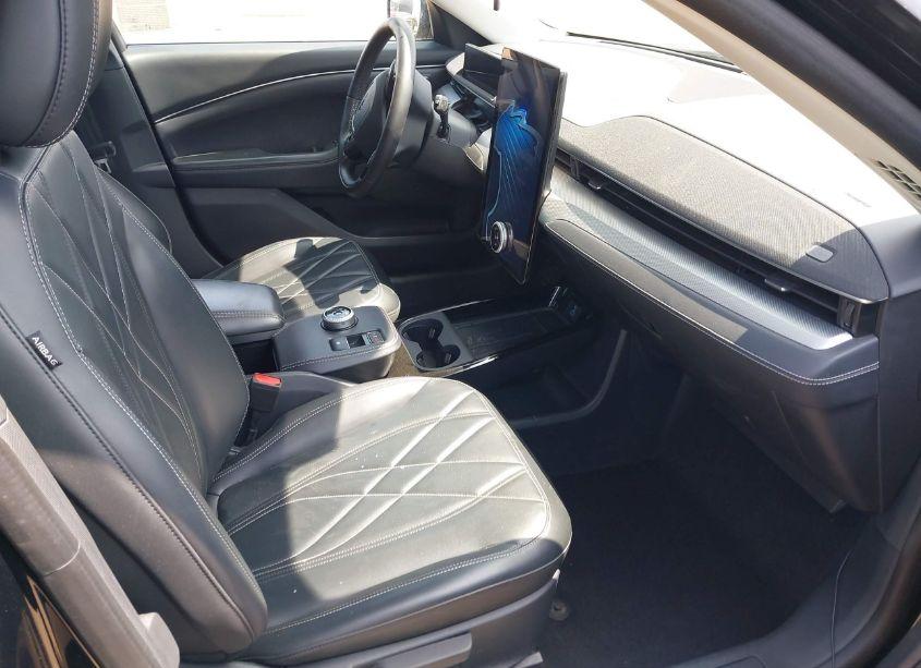 Photo 5 of 2021 Ford Mustang MACH-E SELECT (VIN 3FMTK1RM1MMA20520)