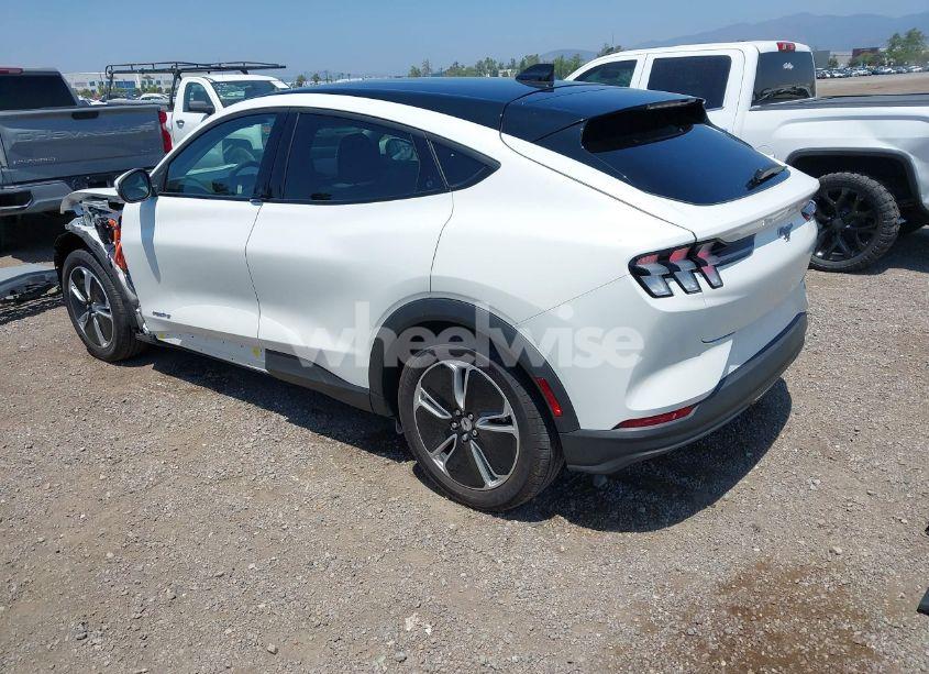 Photo 3 of 2021 Ford Mustang MACH-E SELECT (VIN 3FMTK1RM1MMA49774)