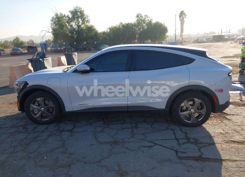 Photo 15 of 2022 Ford Mustang MACH-E SELECT (VIN 3FMTK1RM2NMA03551)
