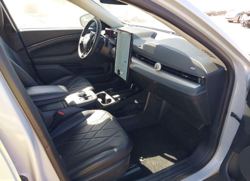 Photo 5 of 2021 Ford Mustang MACH-E SELECT (VIN 3FMTK1RM3MMA49033)