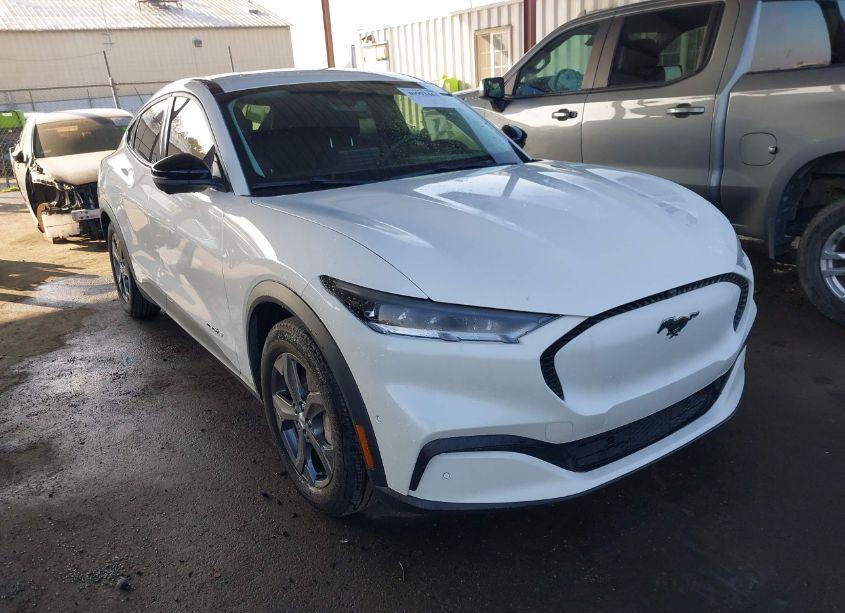 2023 Ford Mustang MACH-E SELECT (VIN 3FMTK1RM3PMA01438) main photo