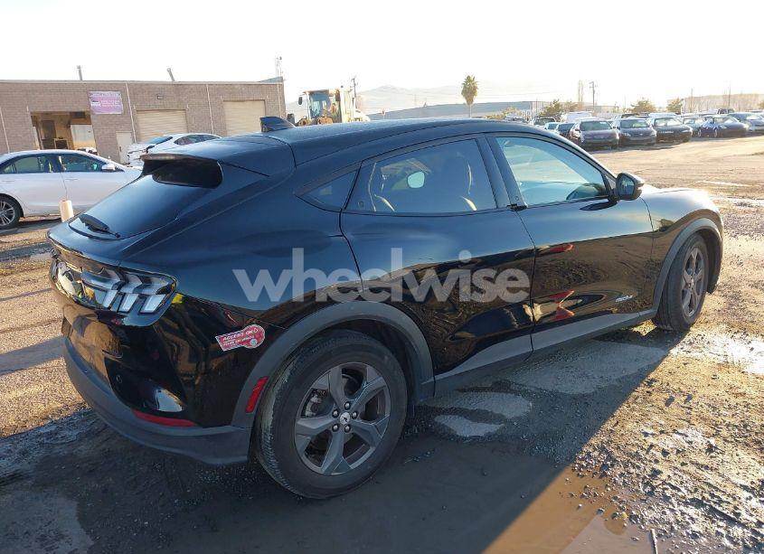 Photo 4 of 2022 Ford Mustang MACH-E SELECT (VIN 3FMTK1RM4NMA43033)