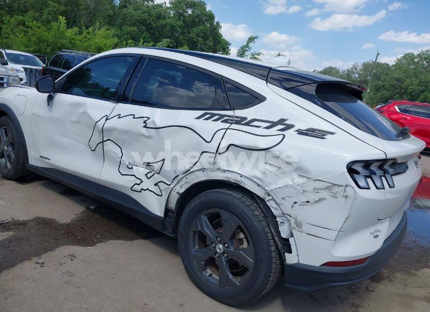 Photo 6 of 2021 Ford Mustang MACH-E SELECT (VIN 3FMTK1RM5MMA09245)