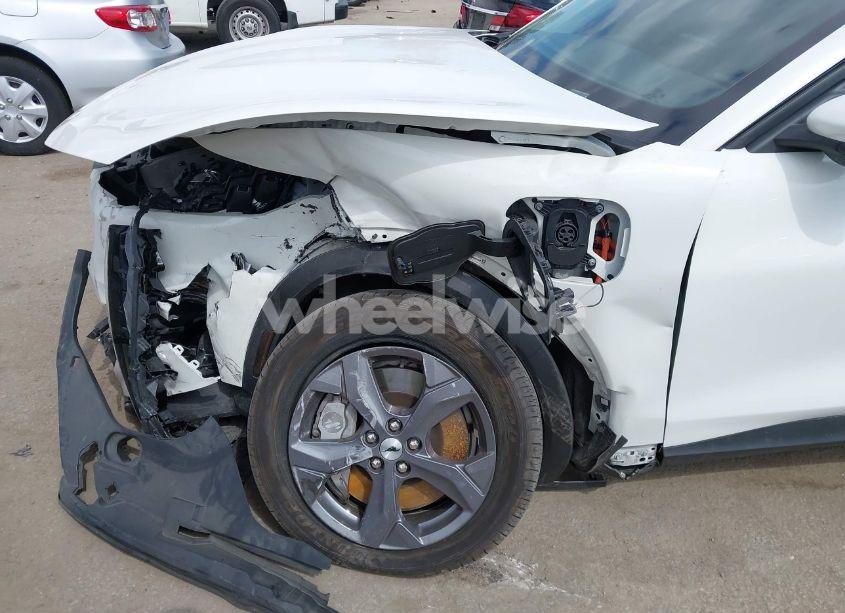 Photo 6 of 2022 Ford Mustang MACH-E SELECT (VIN 3FMTK1RM9NMA28589)