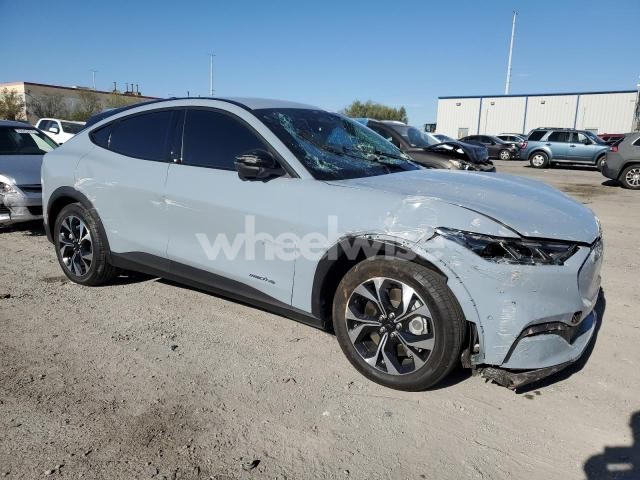 Photo 3 of 2024 FORD MUSTANG MACH-E SELECT N/A (VIN 3FMTK1S59RMA07301)