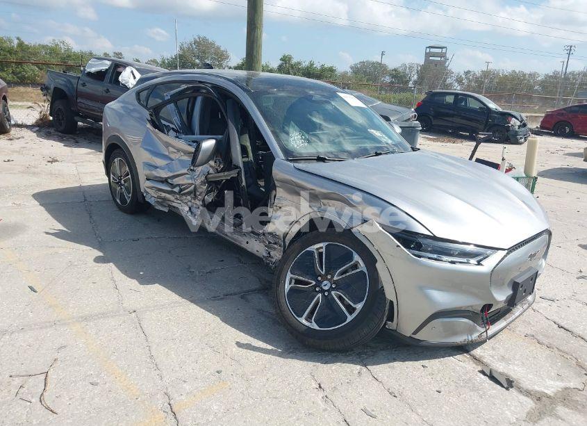 2021 Ford Mustang MACH-E SELECT (VIN 3FMTK1SS0MMA48298) main photo