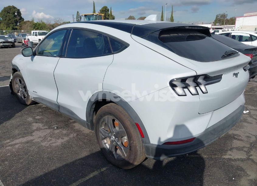 Photo 3 of 2022 Ford Mustang MACH-E SELECT (VIN 3FMTK1SS2NMA18639)