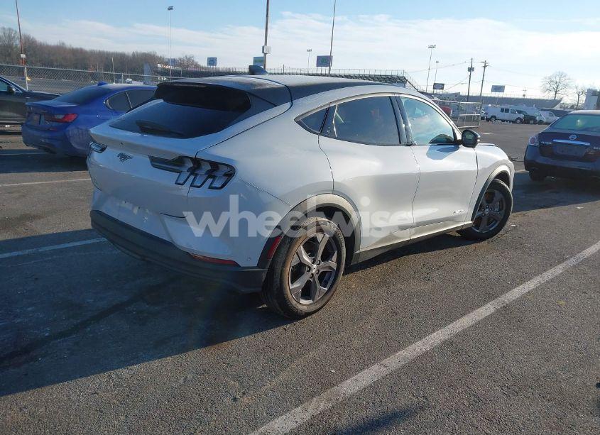 Photo 4 of 2023 Ford Mustang MACH-E SELECT (VIN 3FMTK1SS2PMA14383)