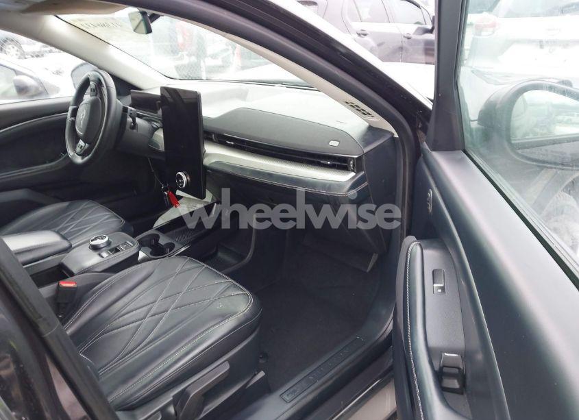 Photo 5 of 2021 Ford Mustang MACH-E SELECT (VIN 3FMTK1SS3MMA50224)