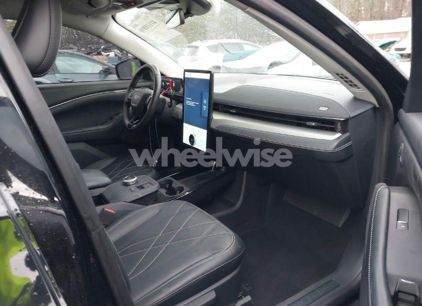 Photo 5 of 2021 Ford Mustang MACH-E SELECT (VIN 3FMTK1SS5MMA28824)