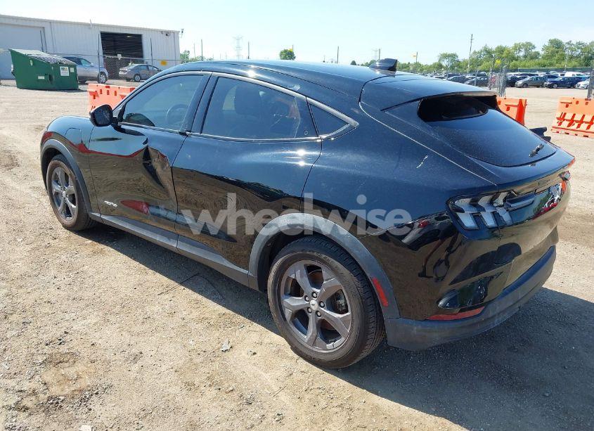 Photo 3 of 2022 Ford Mustang MACH-E SELECT (VIN 3FMTK1SS5NMA38545)