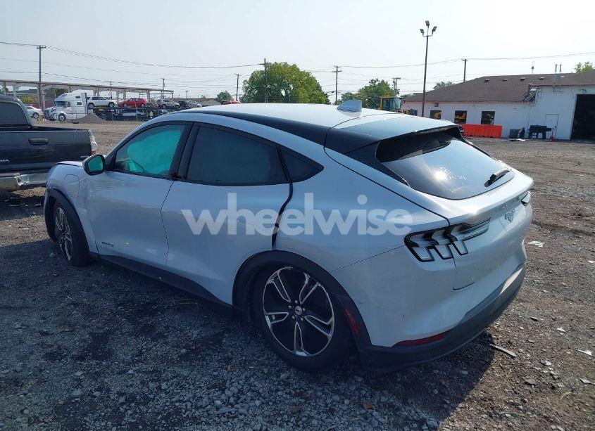 Photo 3 of 2022 Ford Mustang MACH-E SELECT (VIN 3FMTK1SS7NMA20547)