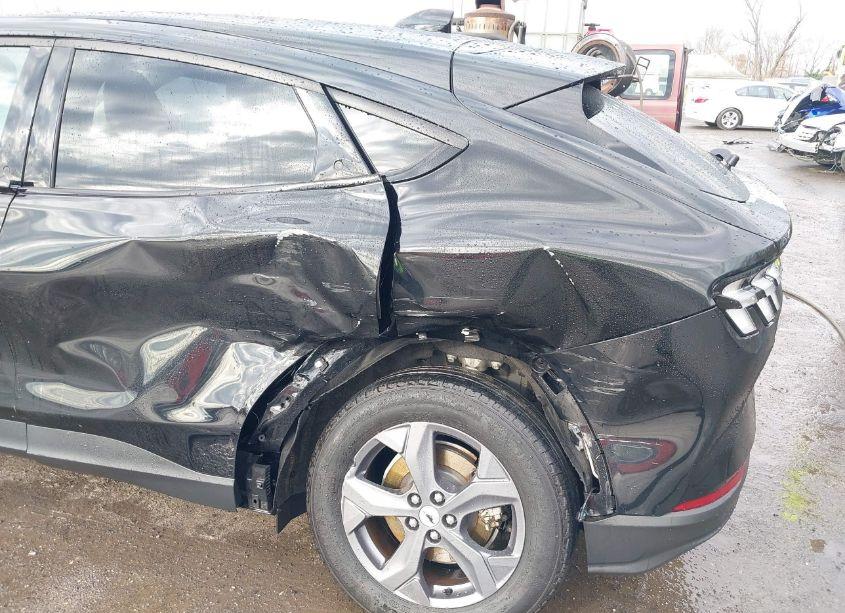 Photo 6 of 2022 Ford Mustang MACH-E SELECT (VIN 3FMTK1SS8NMA05006)