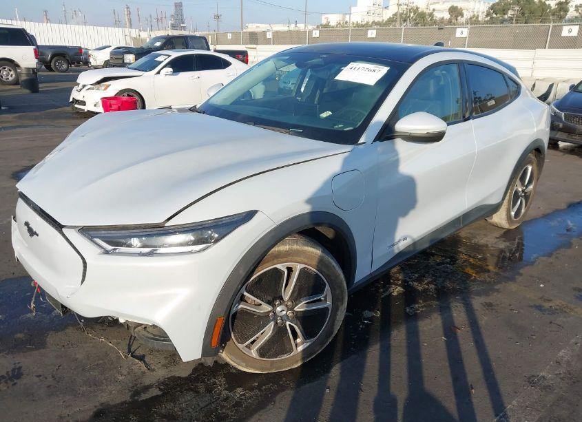 Photo 2 of 2021 Ford Mustang MACH-E SELECT (VIN 3FMTK1SSXMMA35042)