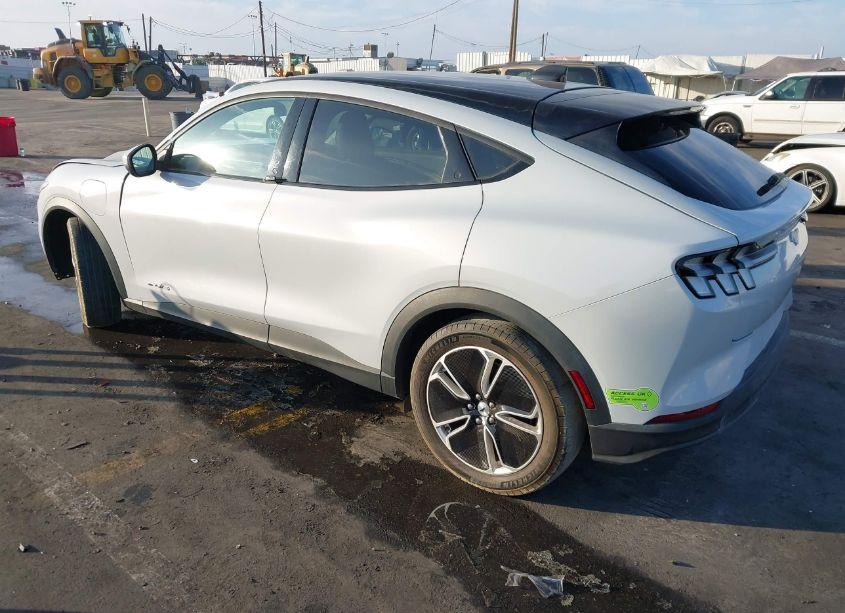 Photo 3 of 2021 Ford Mustang MACH-E SELECT (VIN 3FMTK1SSXMMA35042)