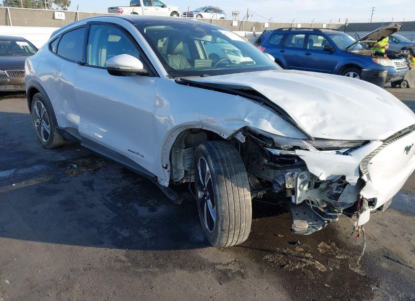 Photo 6 of 2021 Ford Mustang MACH-E SELECT (VIN 3FMTK1SSXMMA35042)