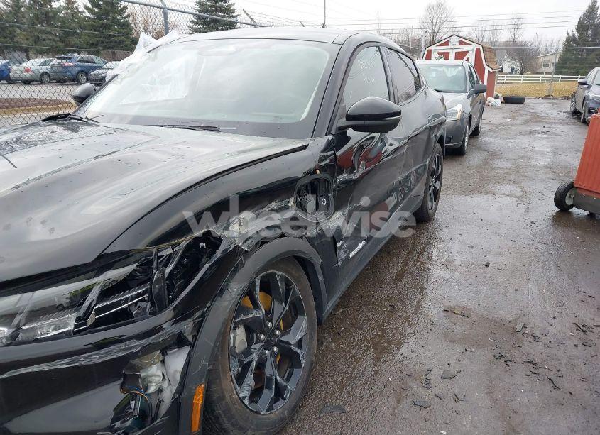 Photo 6 of 2024 Ford Mustang MACH-E SELECT (VIN 3FMTK1SU6RMA20319)