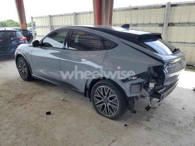 Photo 4 of 2024 FORD MUSTANG MACH-E PREMIUM N/A (VIN 3FMTK3R46RMA23500)