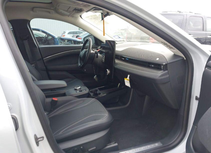 Photo 5 of 2023 Ford Mustang MACH-E PREMIUM (VIN 3FMTK3R71PMA67895)