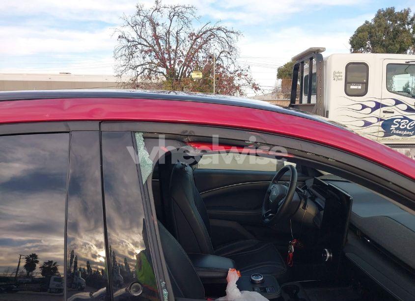 Photo 19 of 2022 Ford Mustang MACH-E PREMIUM (VIN 3FMTK3R73NMA02804)