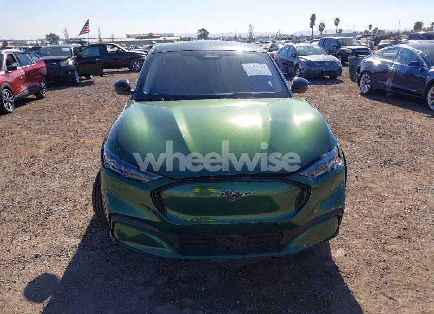 Photo 12 of 2024 Ford Mustang MACH-E PREMIUM (VIN 3FMTK3R73RMA32486)