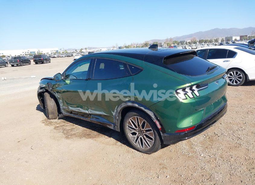 Photo 3 of 2024 Ford Mustang MACH-E PREMIUM (VIN 3FMTK3R73RMA32486)