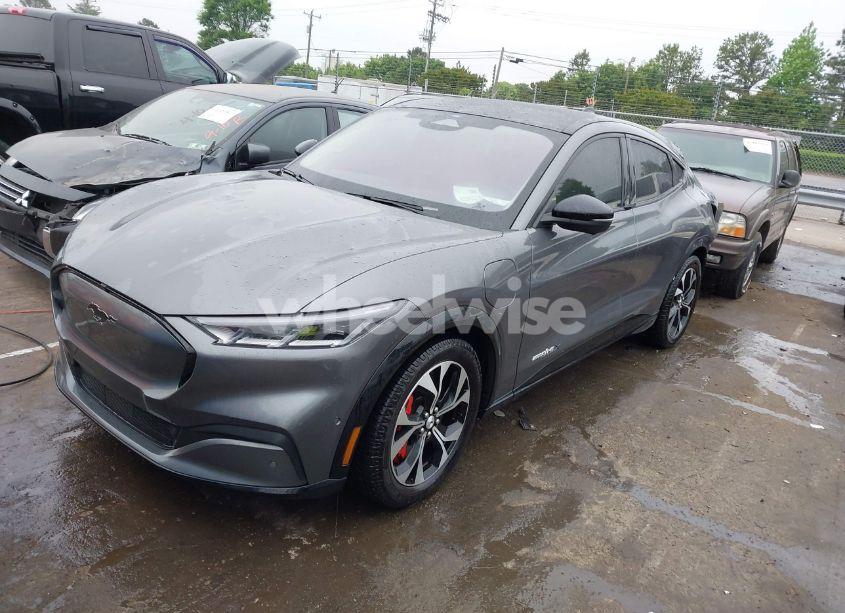 Photo 2 of 2021 Ford Mustang MACH-E PREMIUM (VIN 3FMTK3R74MMA27709)