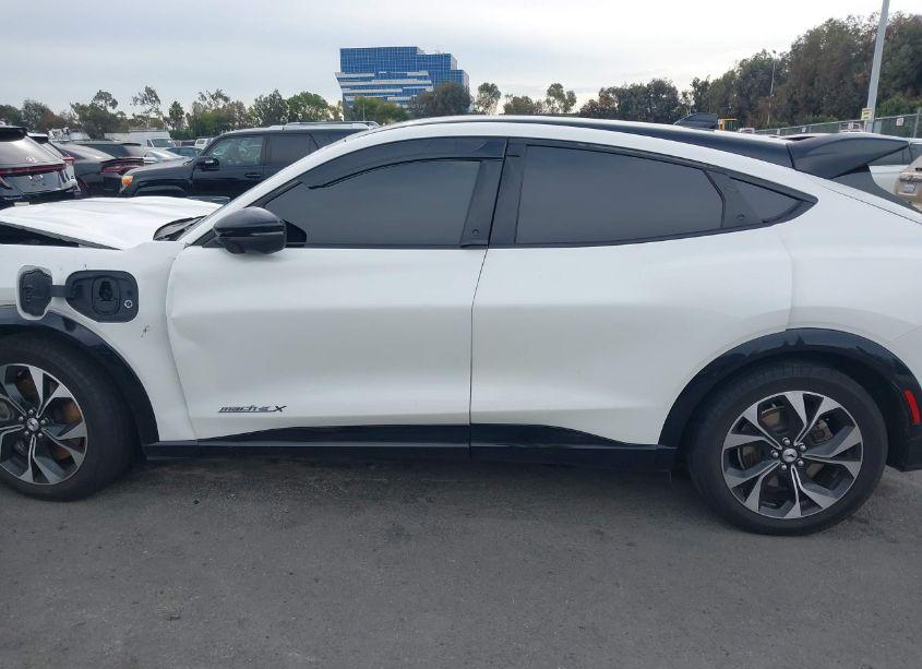 Photo 14 of 2021 Ford Mustang MACH-E PREMIUM (VIN 3FMTK3R78MMA49776)