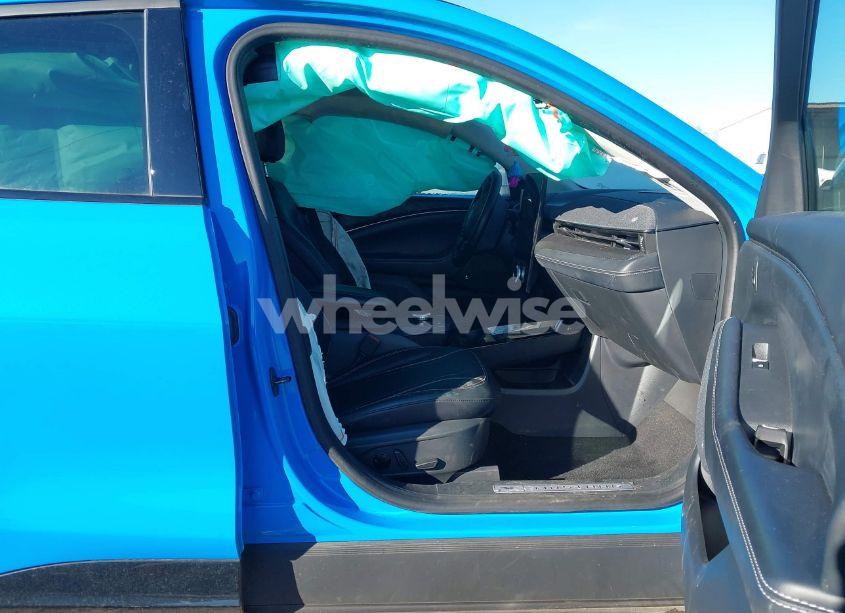 Photo 5 of 2022 Ford Mustang MACH-E PREMIUM (VIN 3FMTK3R78NMA30114)