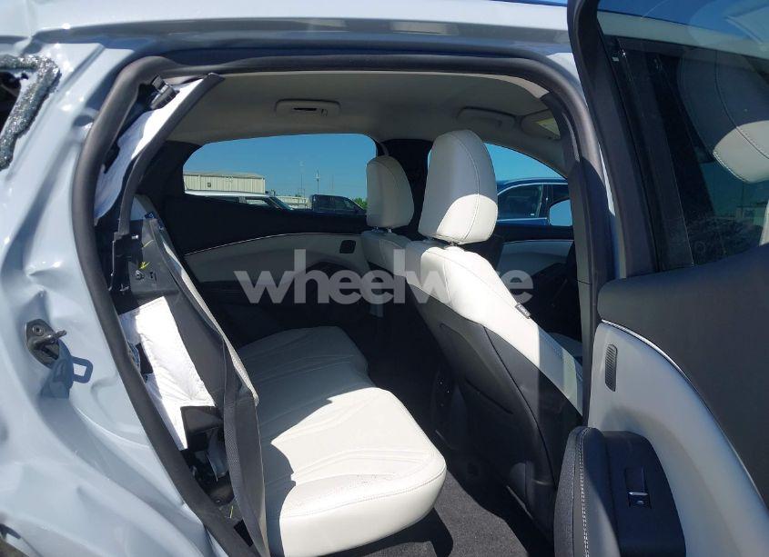 Photo 8 of 2024 Ford Mustang MACH-E PREMIUM (VIN 3FMTK3R78RMA29034)