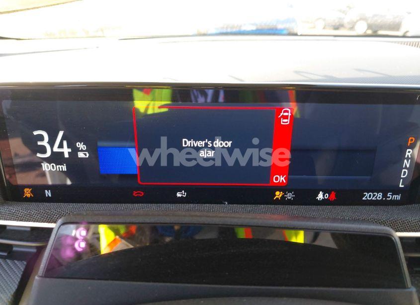 Photo 7 of 2024 Ford Mustang MACH-E PREMIUM (VIN 3FMTK3R78RMA37392)