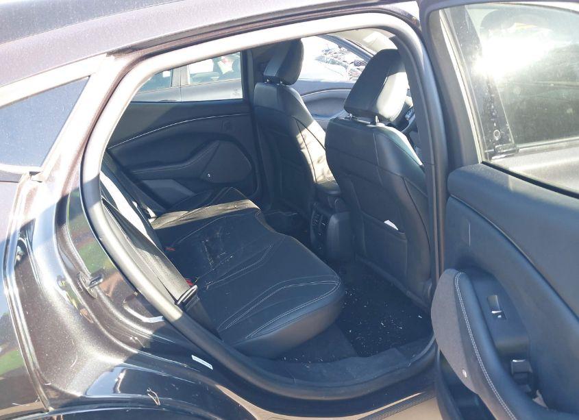 Photo 8 of 2022 Ford Mustang MACH-E PREMIUM (VIN 3FMTK3R7XNMA47657)