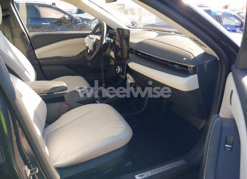 Photo 5 of 2022 Ford Mustang MACH-E PREMIUM (VIN 3FMTK3RM1NMA56947)