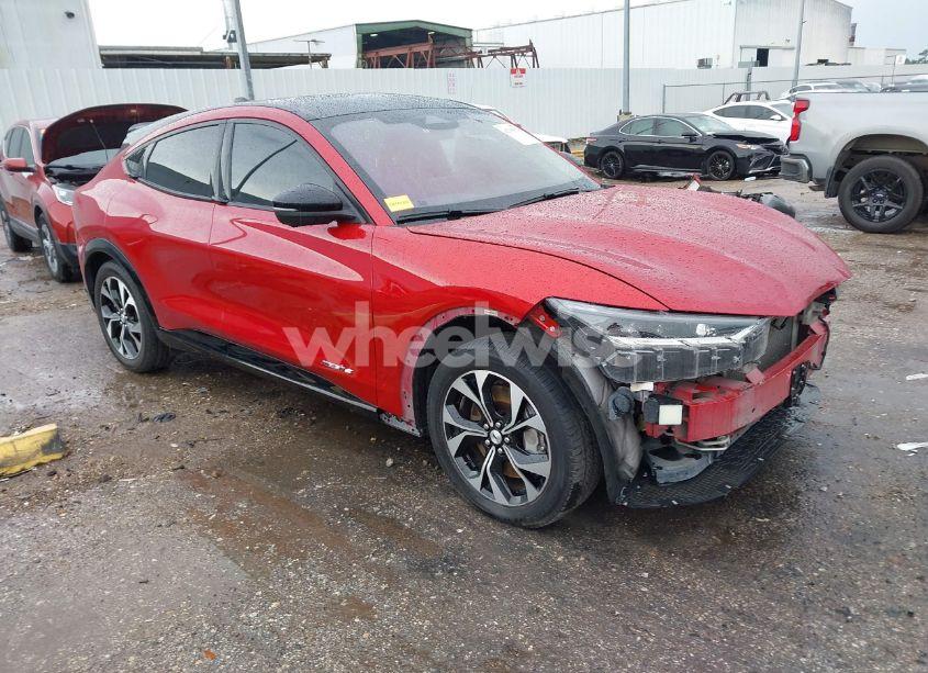 2022 Ford Mustang MACH-E PREMIUM (VIN 3FMTK3RM1NMA57631) main photo