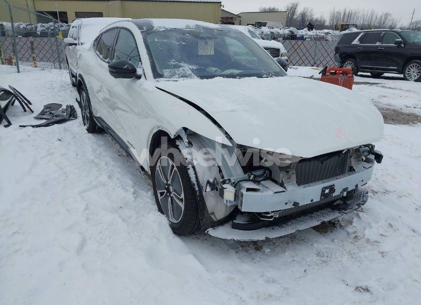 2023 Ford Mustang MACH-E PREMIUM (VIN 3FMTK3S59PMA96165) main photo