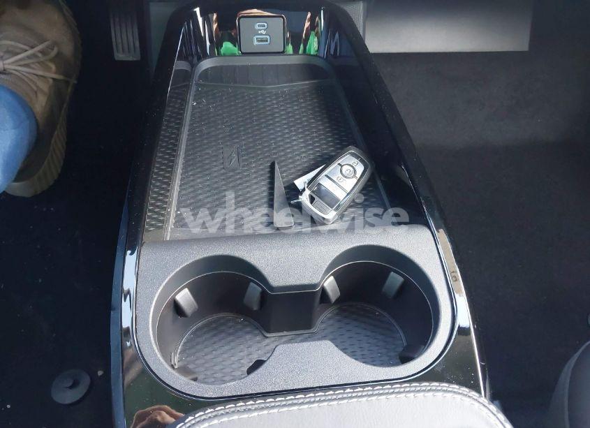 Photo 11 of 2024 Ford Mustang MACH-E PREMIUM (VIN 3FMTK3S5XRMA31893)