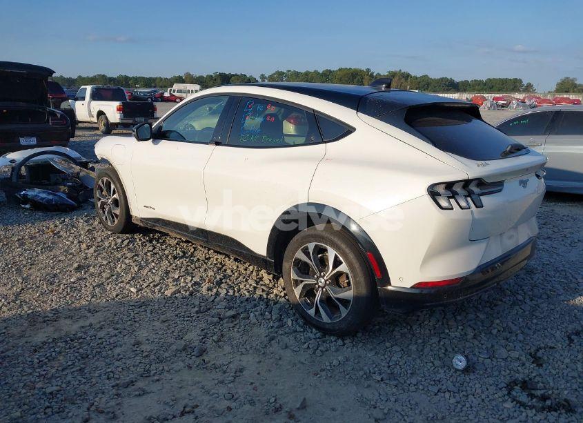 Photo 3 of 2021 Ford Mustang MACH-E PREMIUM (VIN 3FMTK3SS1MMA02605)