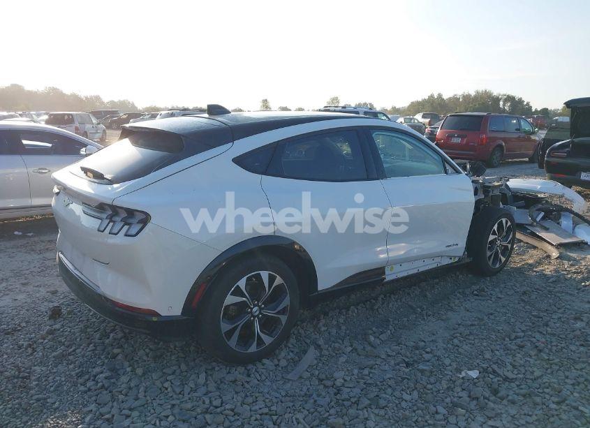 Photo 4 of 2021 Ford Mustang MACH-E PREMIUM (VIN 3FMTK3SS1MMA02605)