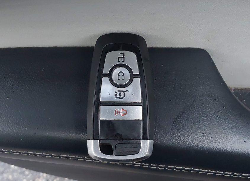 Photo 11 of 2021 Ford Mustang MACH-E PREMIUM (VIN 3FMTK3SS8MMA54216)