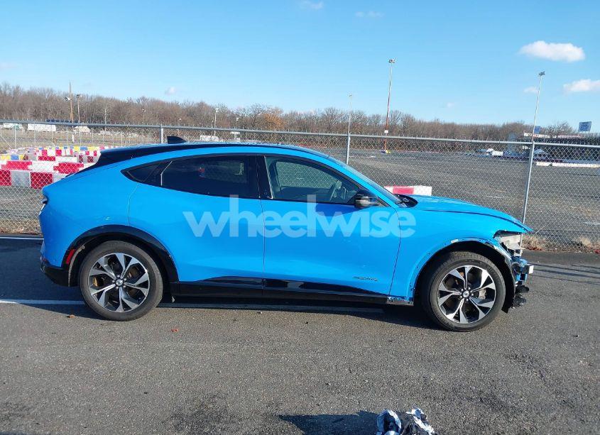 Photo 13 of 2022 Ford Mustang MACH-E PREMIUM (VIN 3FMTK3SS8NMA57893)