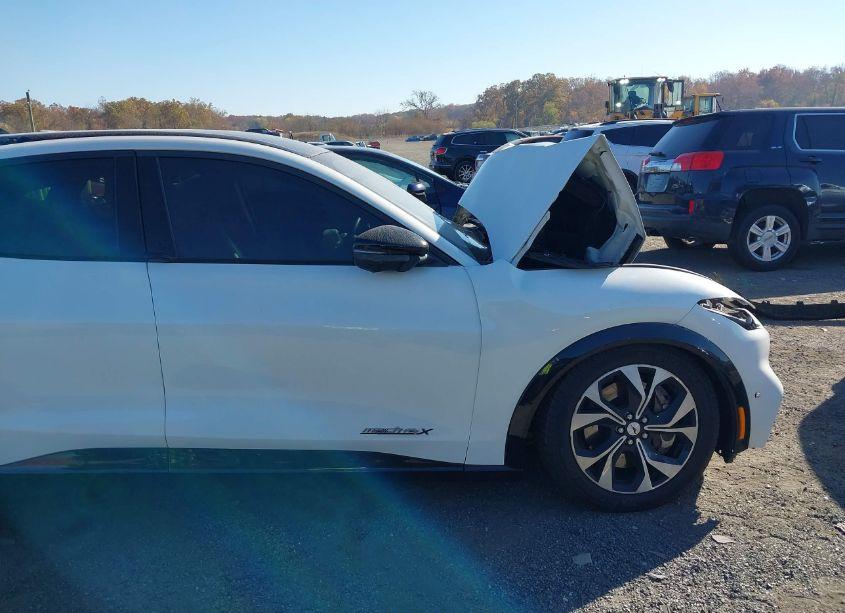 Photo 14 of 2021 Ford Mustang MACH-E PREMIUM (VIN 3FMTK3SU0MMA01303)