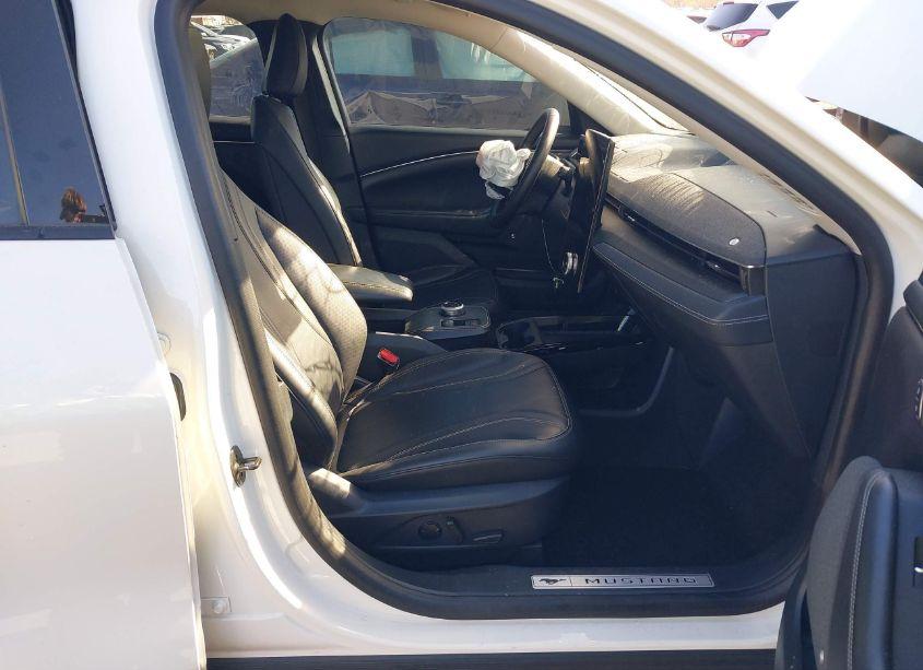 Photo 5 of 2021 Ford Mustang MACH-E PREMIUM (VIN 3FMTK3SU0MMA01303)