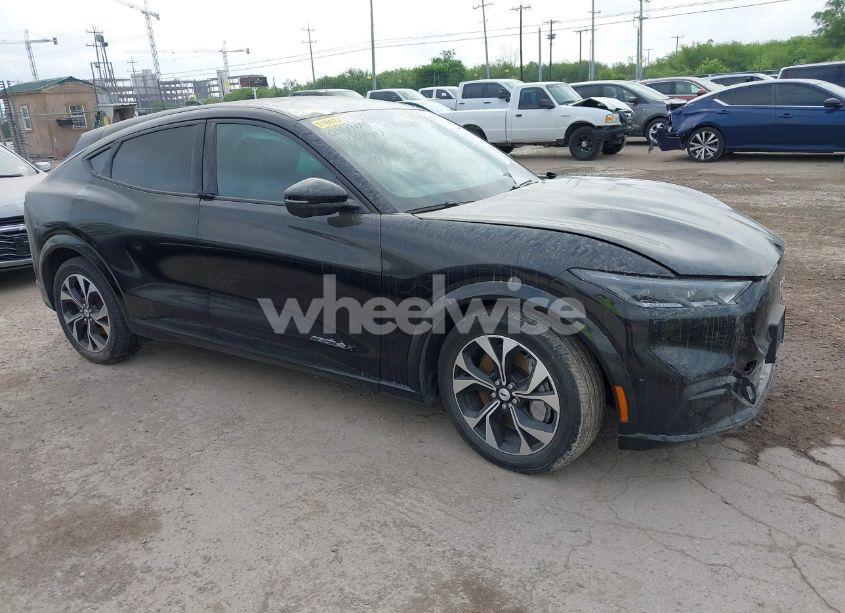 2023 Ford Mustang MACH-E PREMIUM (VIN 3FMTK3SU0PMA96546) main photo